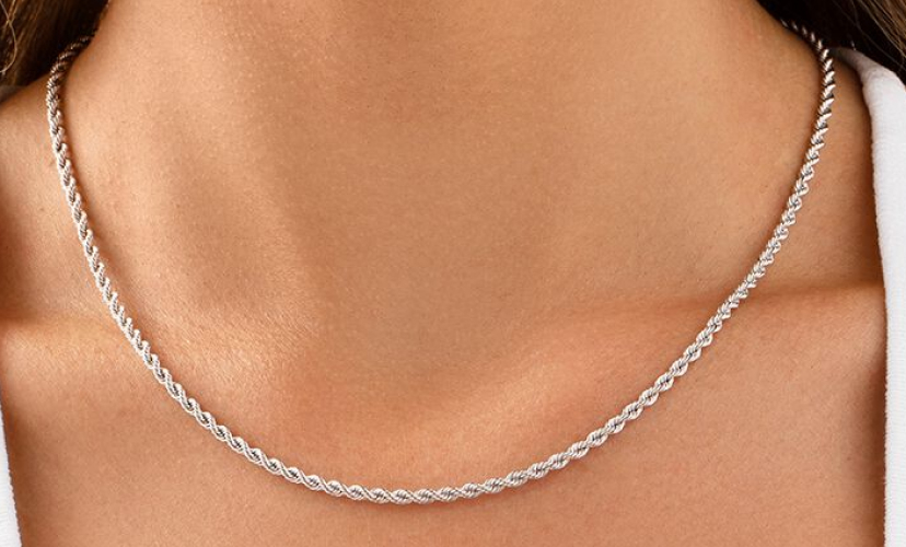 10k Yellow Gold 5mm Round Box Chain Necklace 26 Inches | Sarraf.com