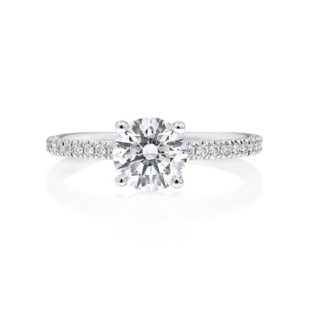 Your guide to Diamonds - Popular Side Stone Solitaire Engagment Rings