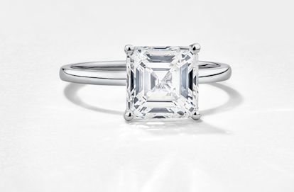 Fenix Diamond ring