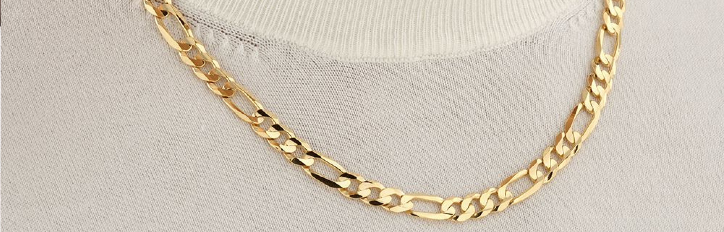 chunky gold figaro chain