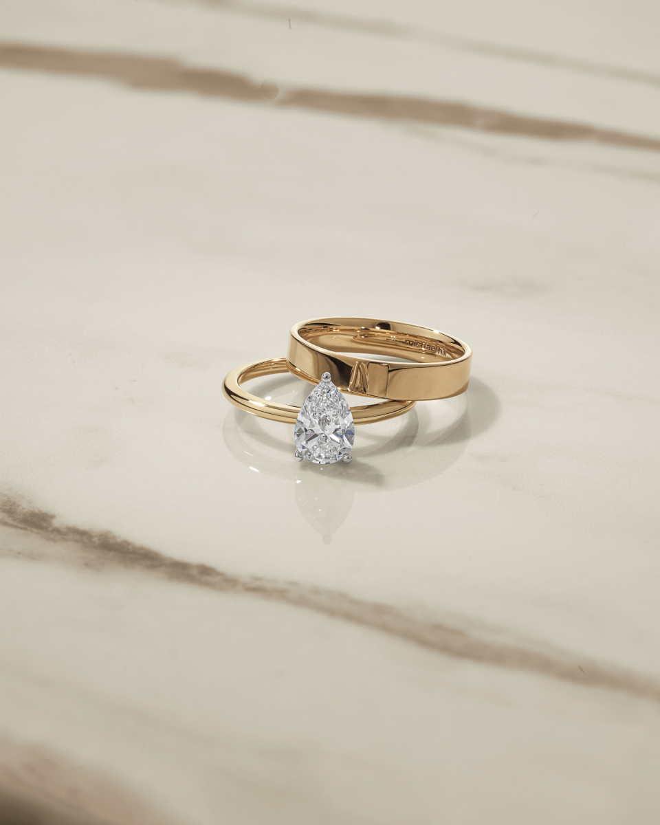 three prong pear shaped engagement ring