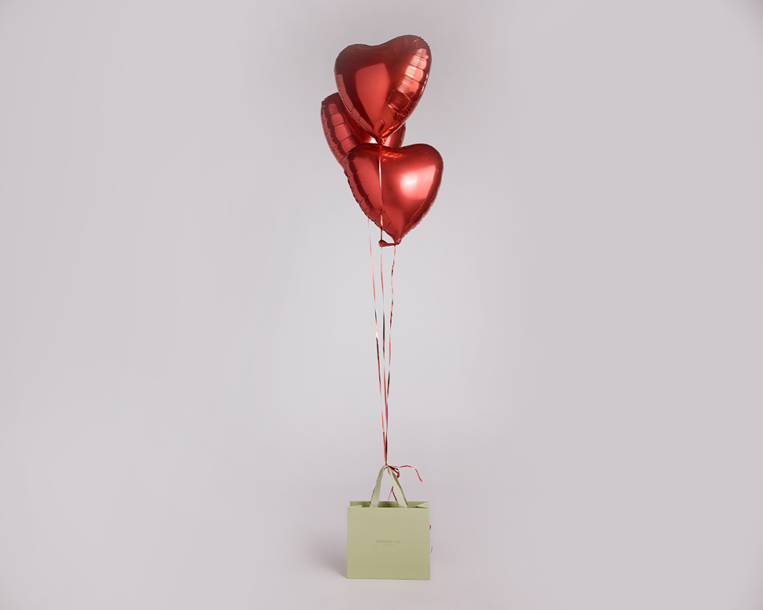 Michael Hill gift bag with balloons