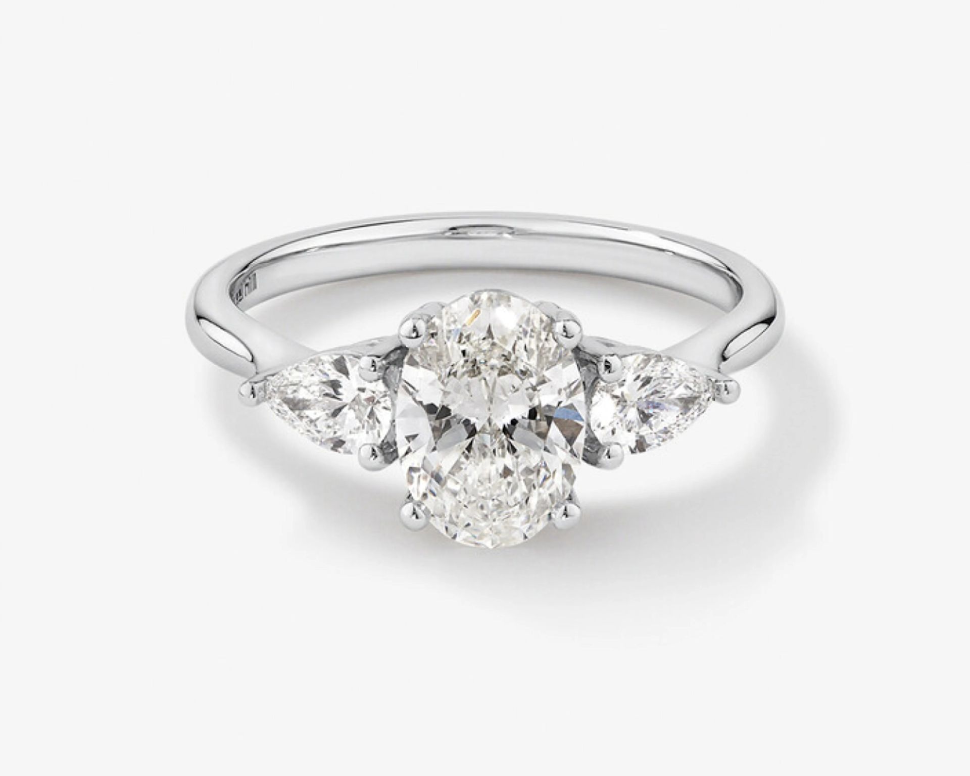 [QQ] AU - PLP - QuickLink Image - Engagement - Engagement Rings - Three Stone