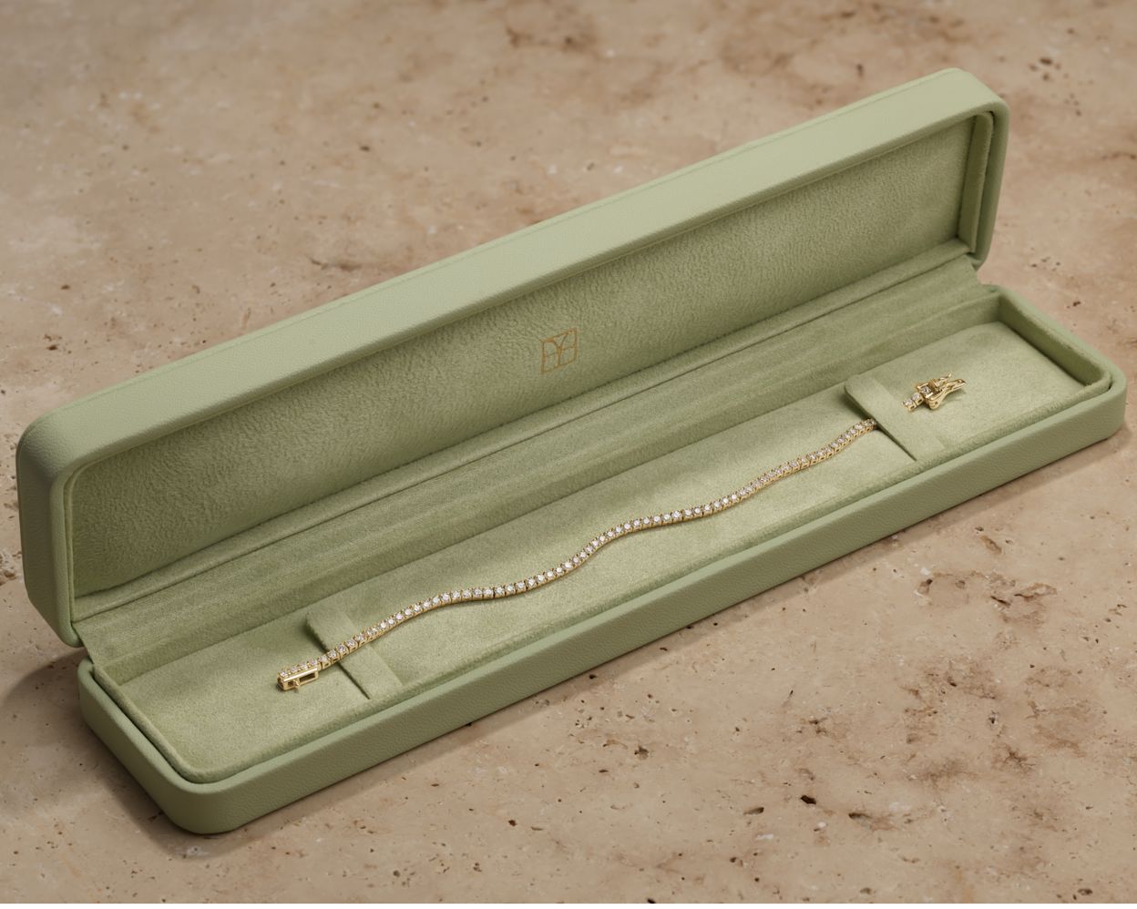 Tennis bracelet in box 