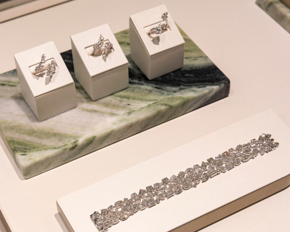  Image - Signature High Jewellery Collection 