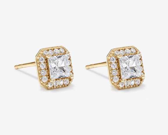 Stud Earrings Quicklink