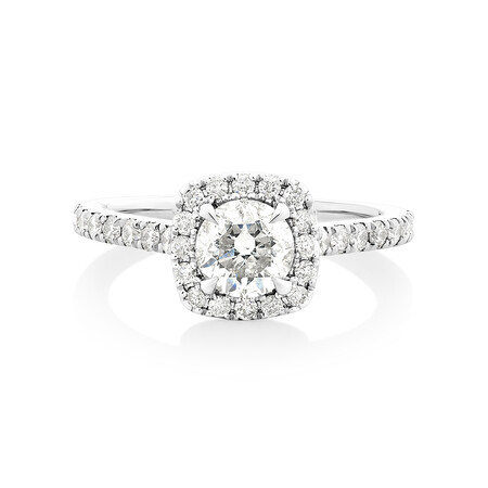 Your guide to Diamonds - Halo Style Engagment Rings