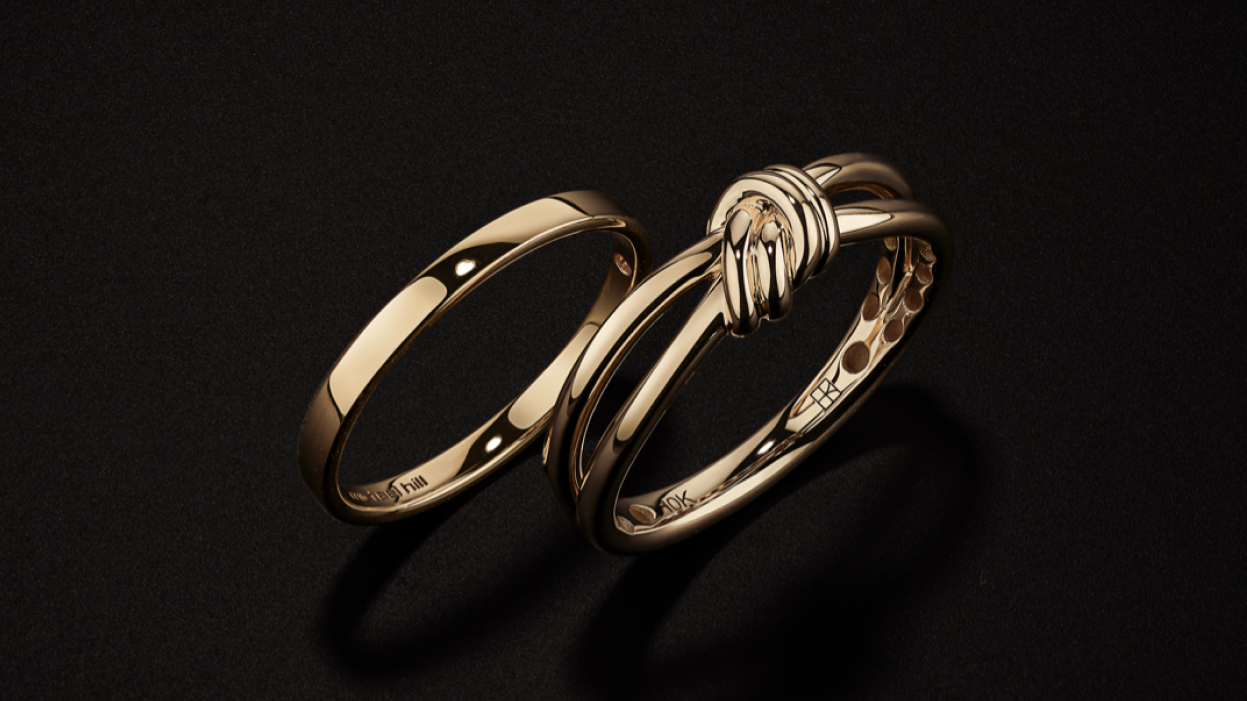 Gold rings 