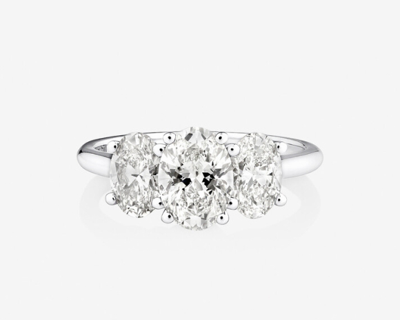 three stone diamond ring