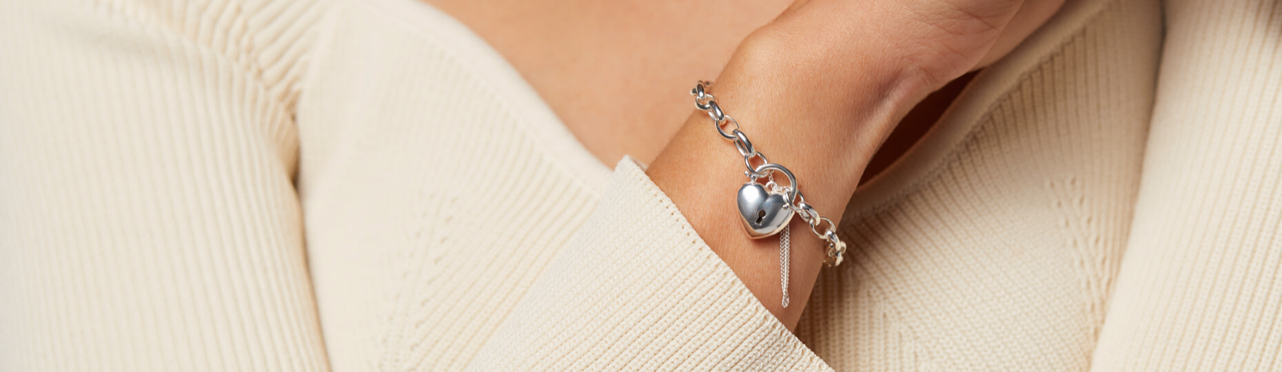 Bracelets for Women at Michael Hill Canada