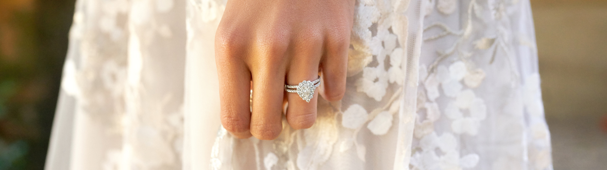 Alternative engagement rings to love