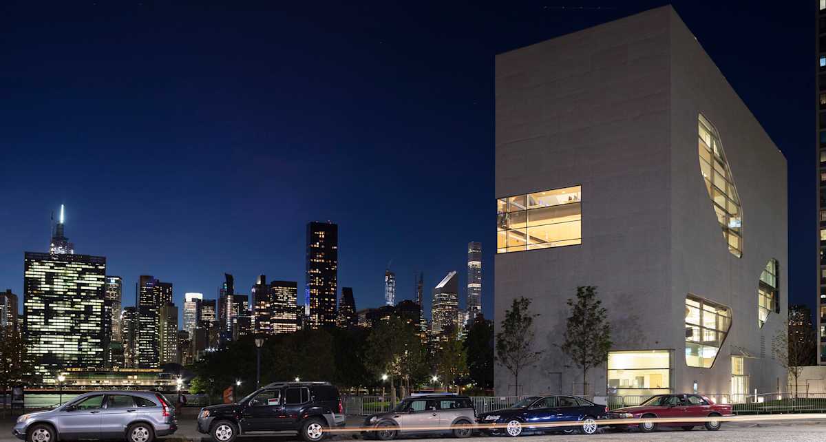 Hunters Point Library | L'Observatoire International