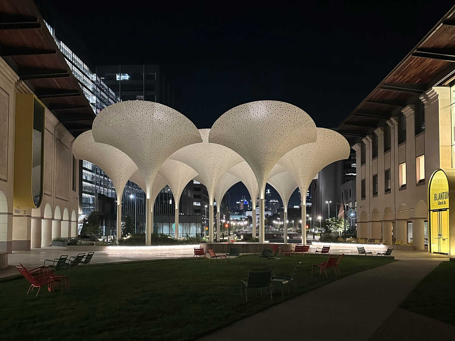 Blanton Museum of Art Grounds Redesign | L'Observatoire International