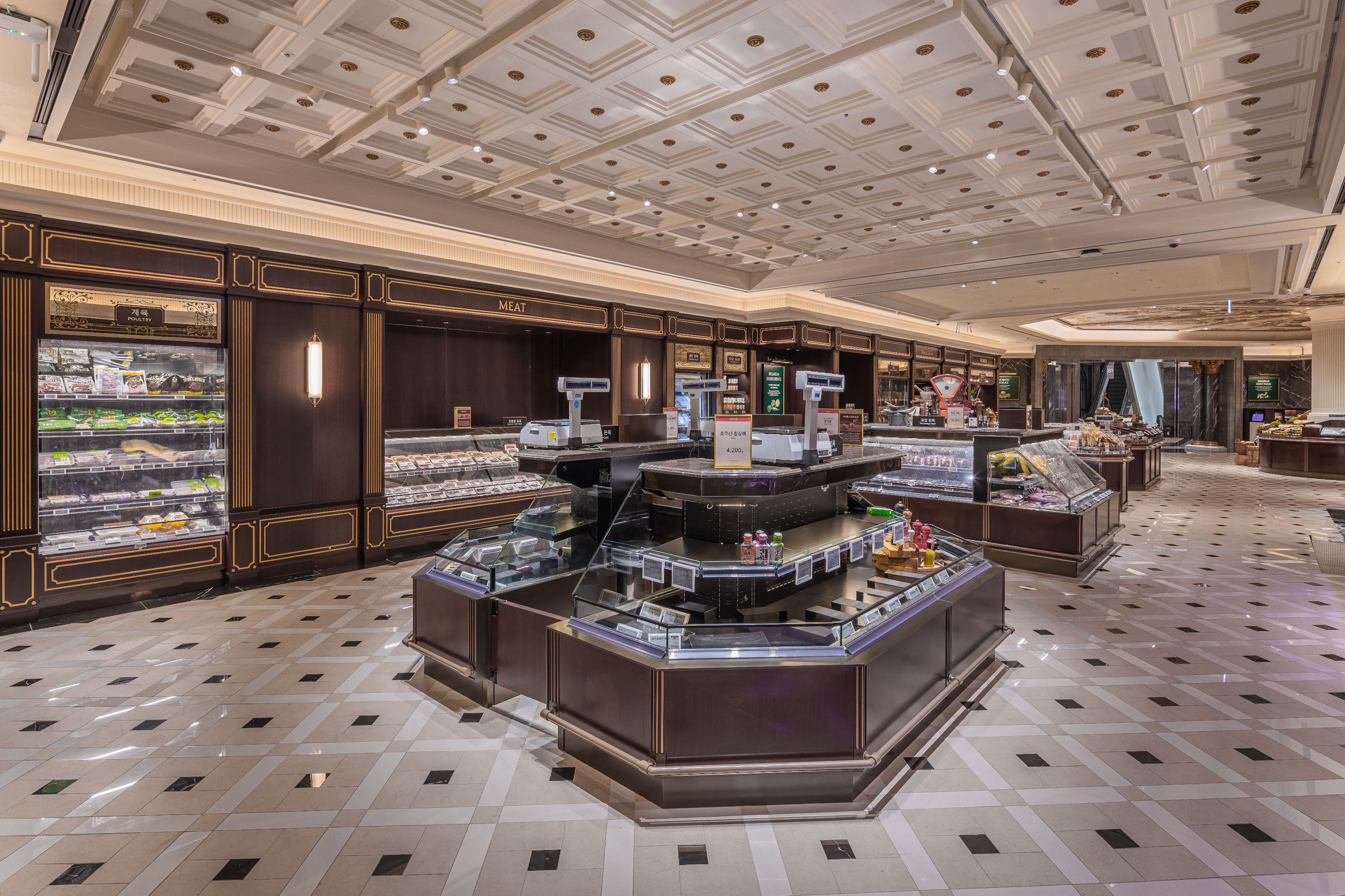 Photographer : Cheolhee Lee