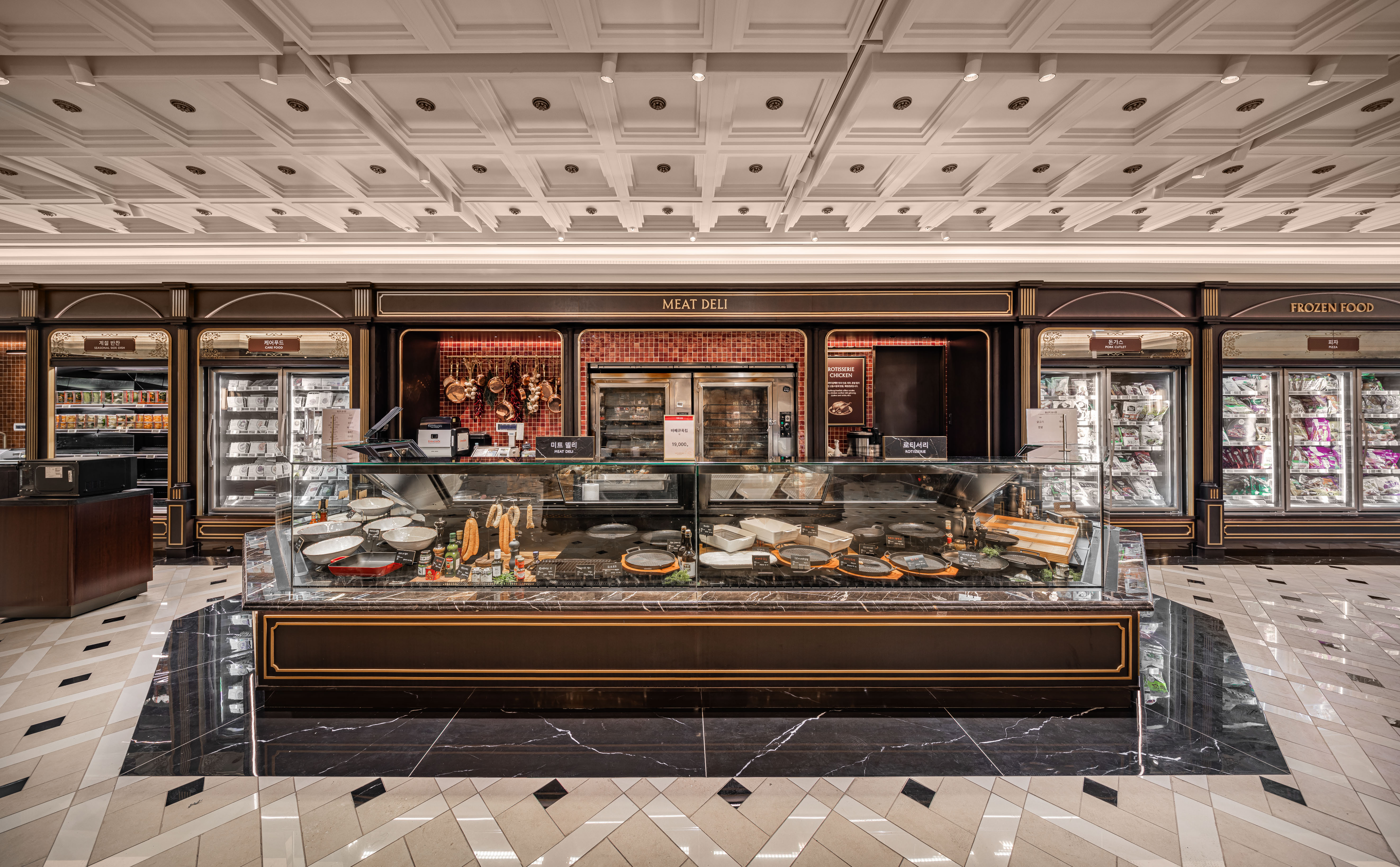 Photographer : Cheolhee Lee