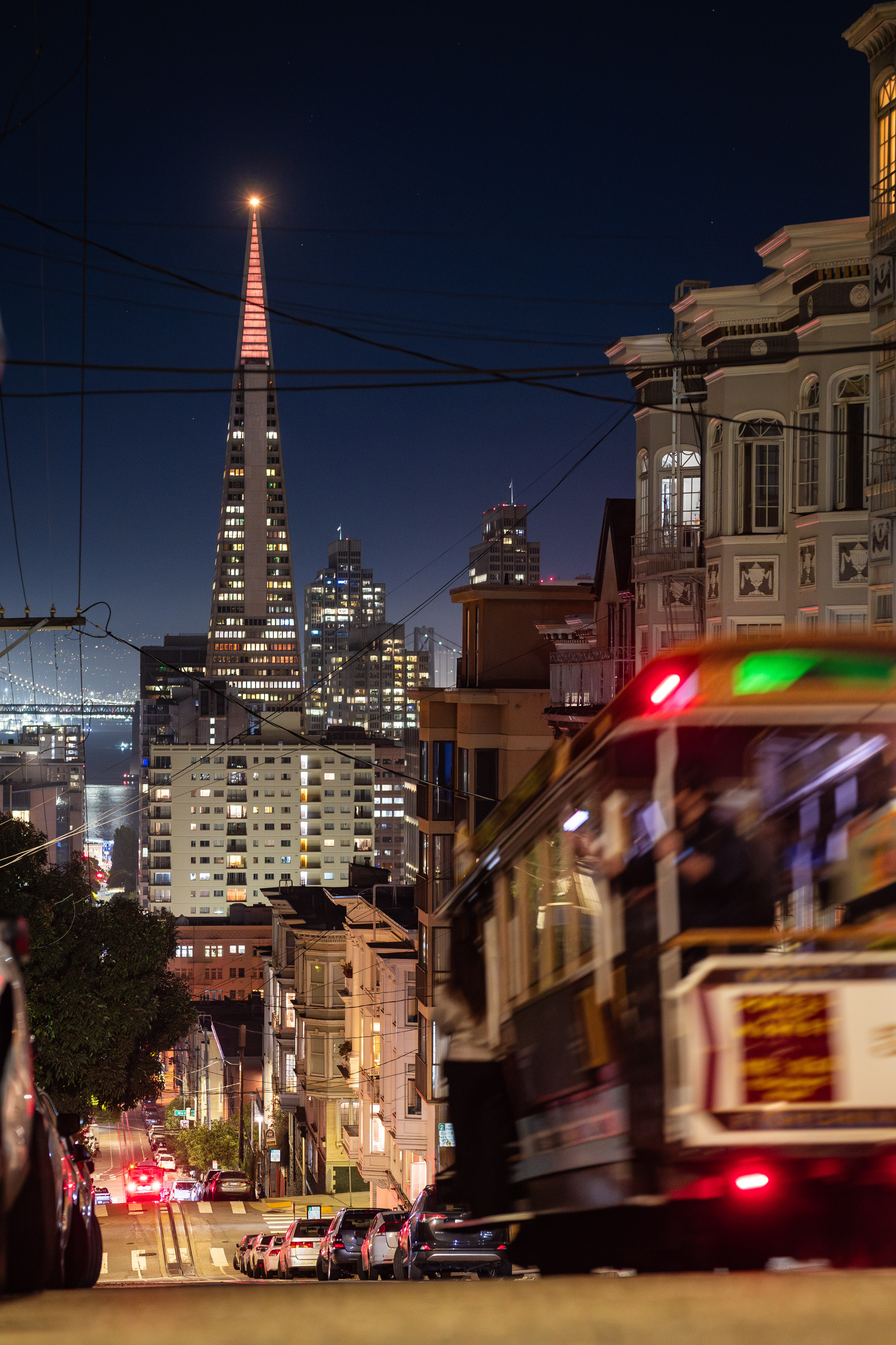 Transamerica Pyramid Center | L'Observatoire International, image size:992x1488