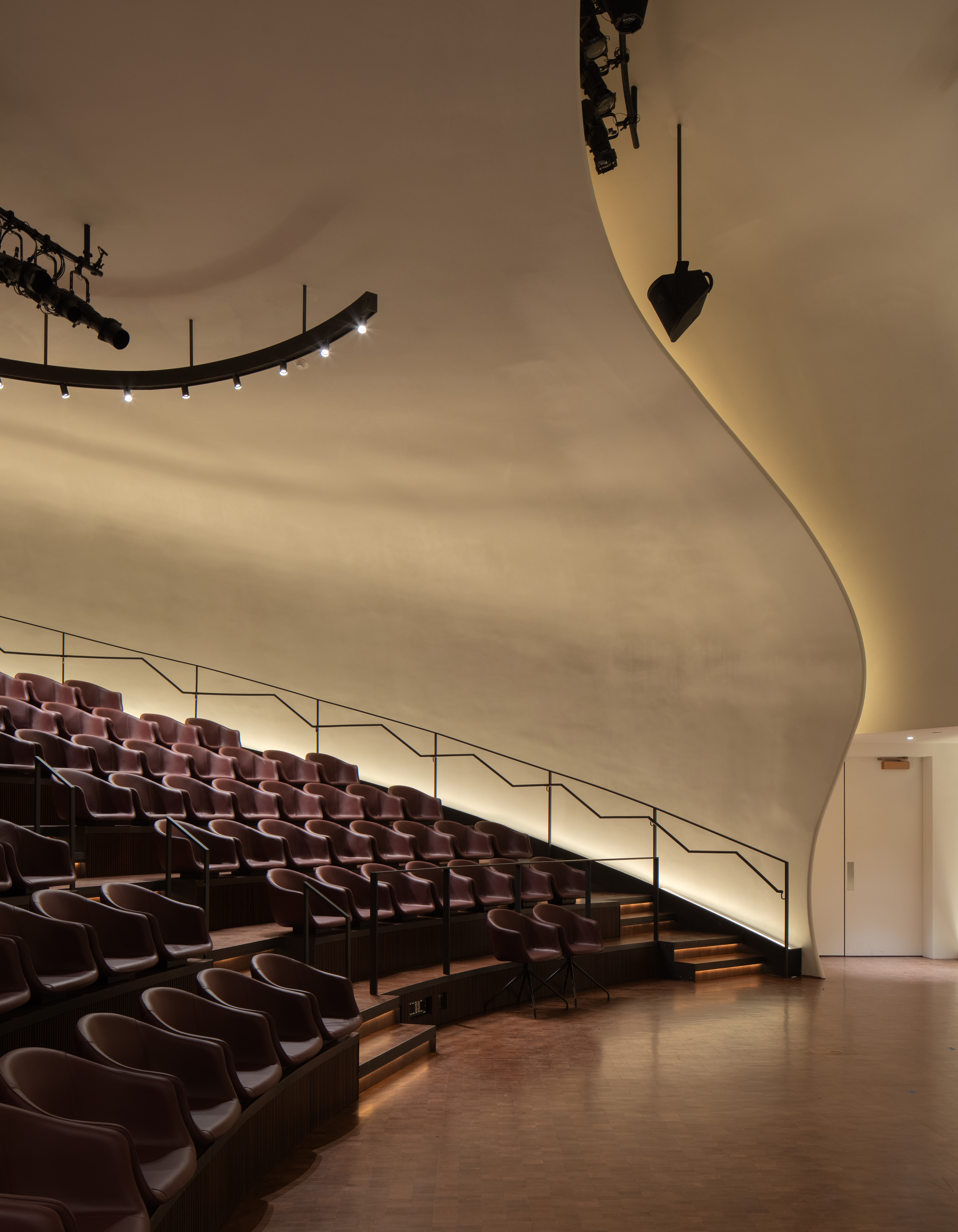 Photo by Nicholas Venezia