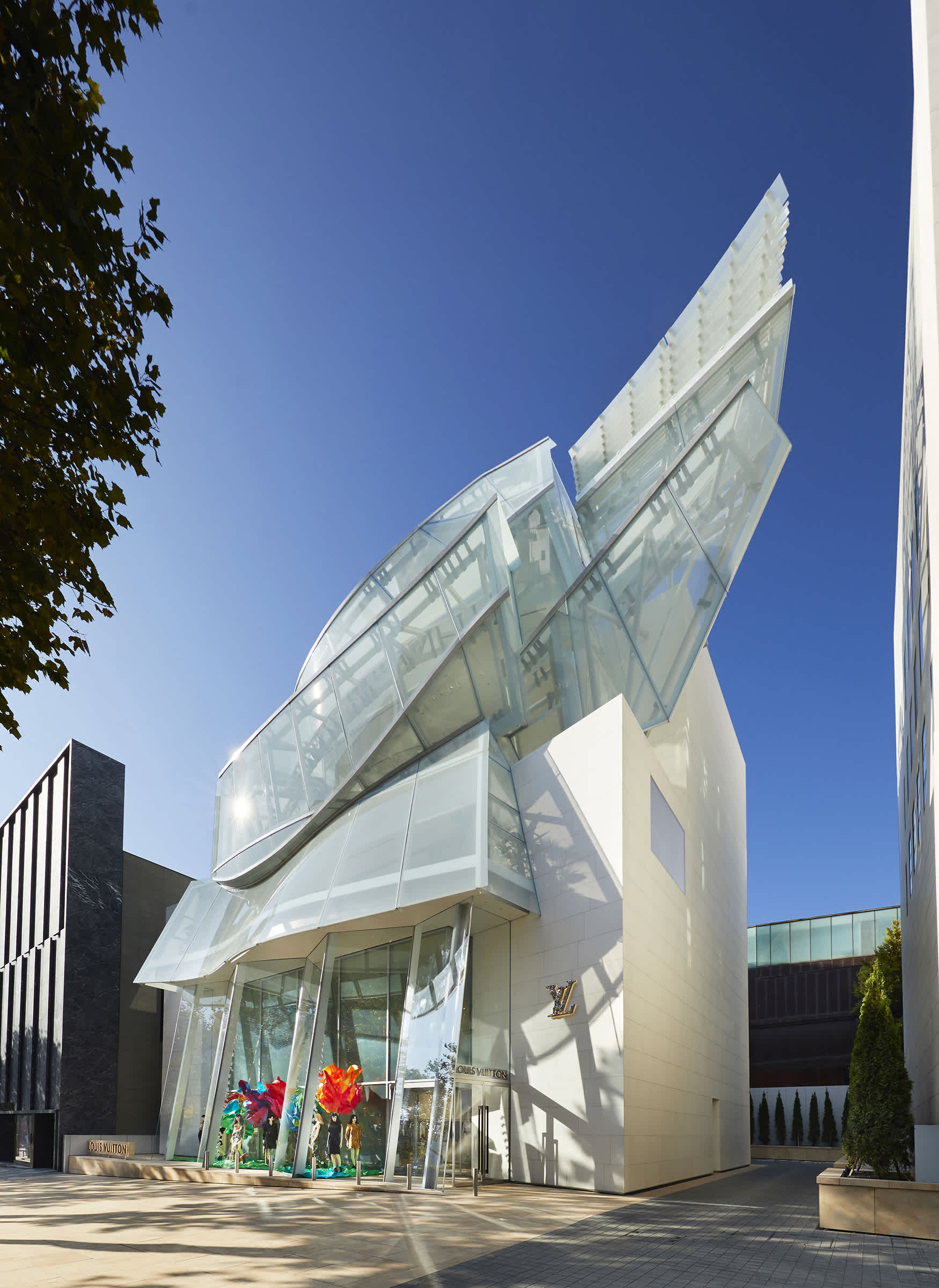 The Louis Vuitton's Maison in Seoul designed by Frank Gehry