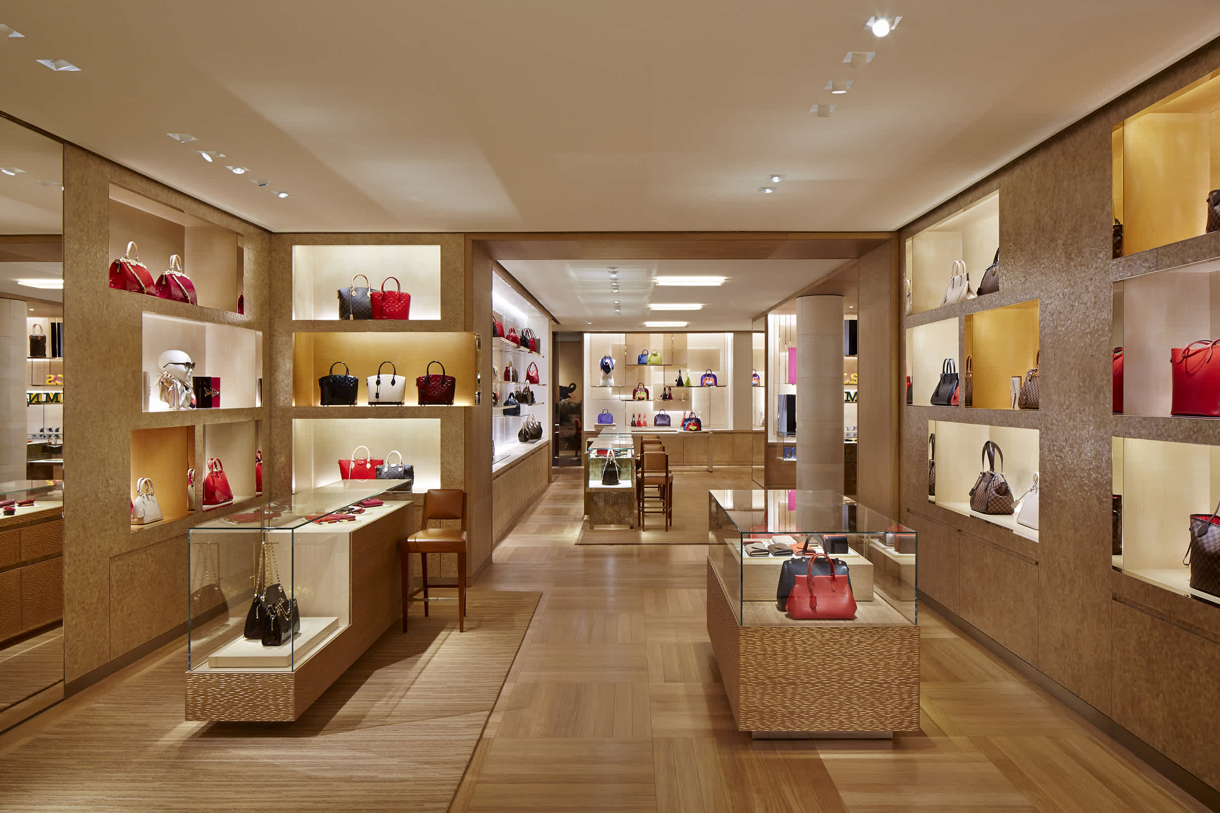 Louis Vuitton Parigi Montaigne negozio - Francia