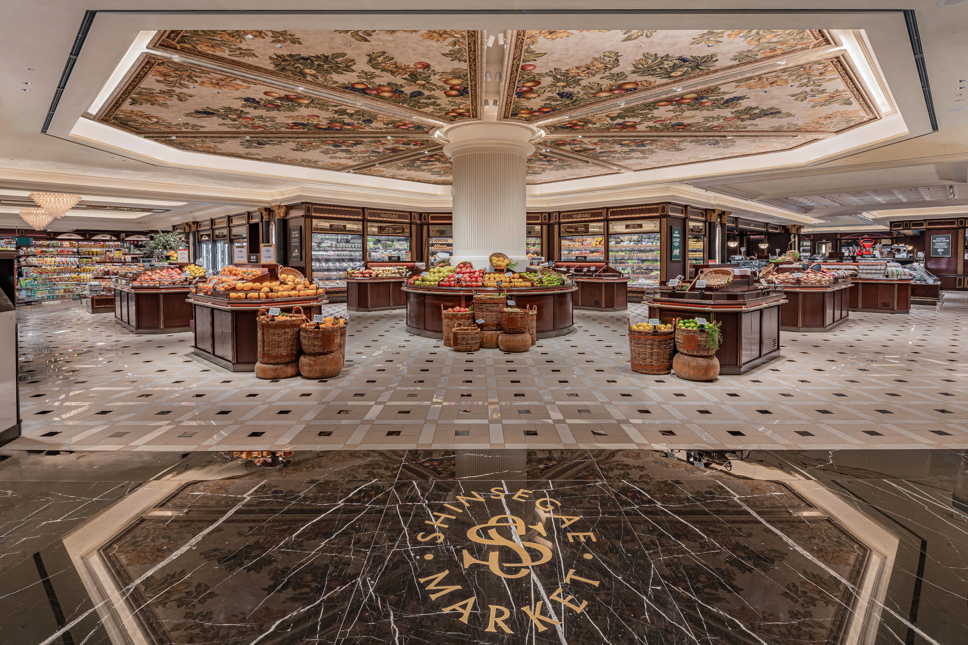 Photographer : Cheolhee Lee