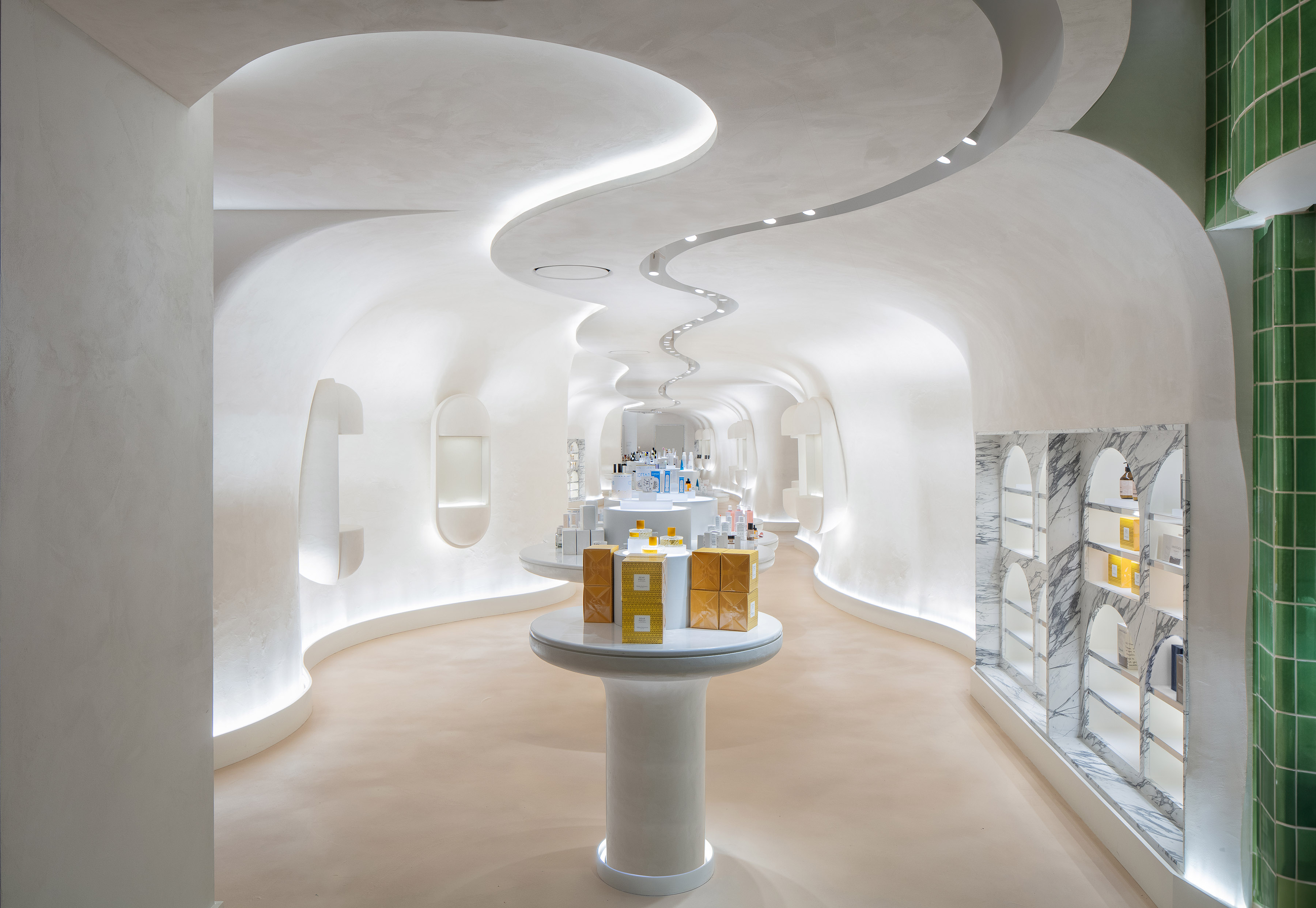 Peter Dressel / Courtesy of Le Printemps NYC