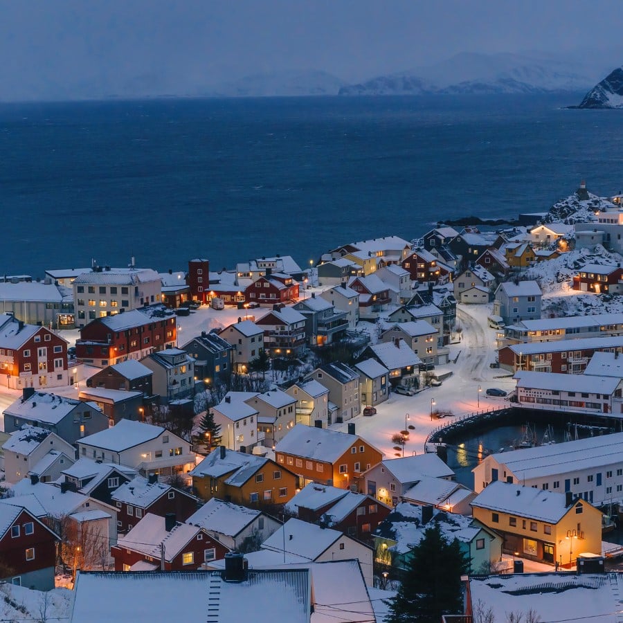 View on Honningsvag by night
