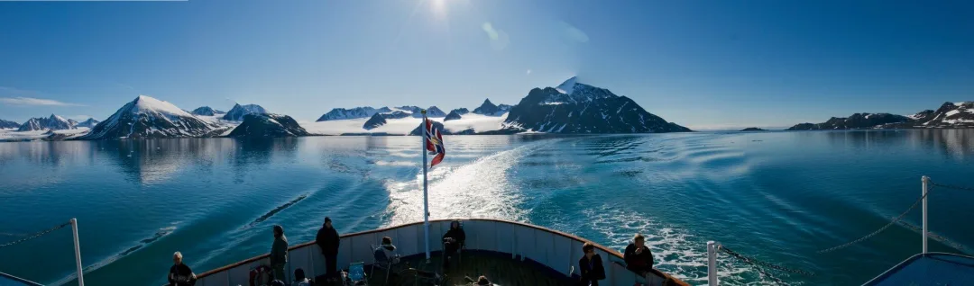 Das Hurtigruten Arktis-Abenteuer (Sonntag bis Freitag)