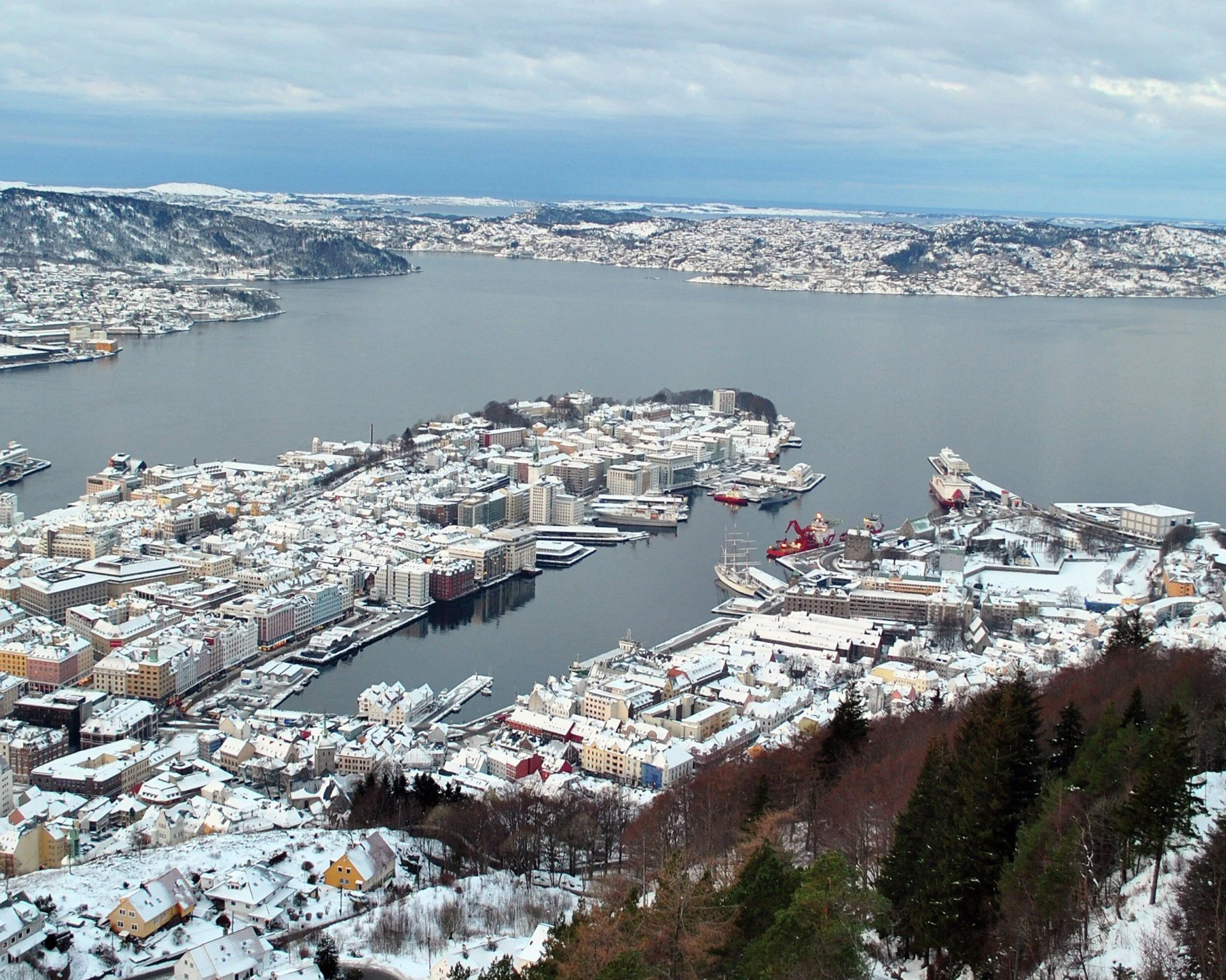 bergen_winter_hurtigruten