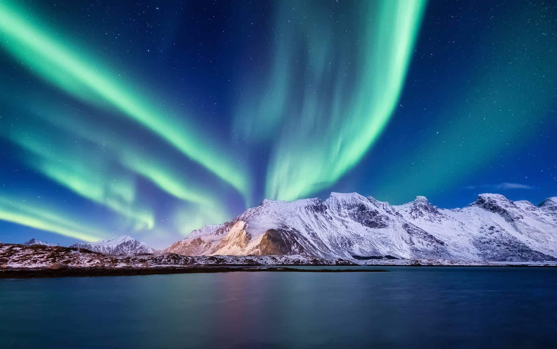 Northern lights over Lofoten, Norway