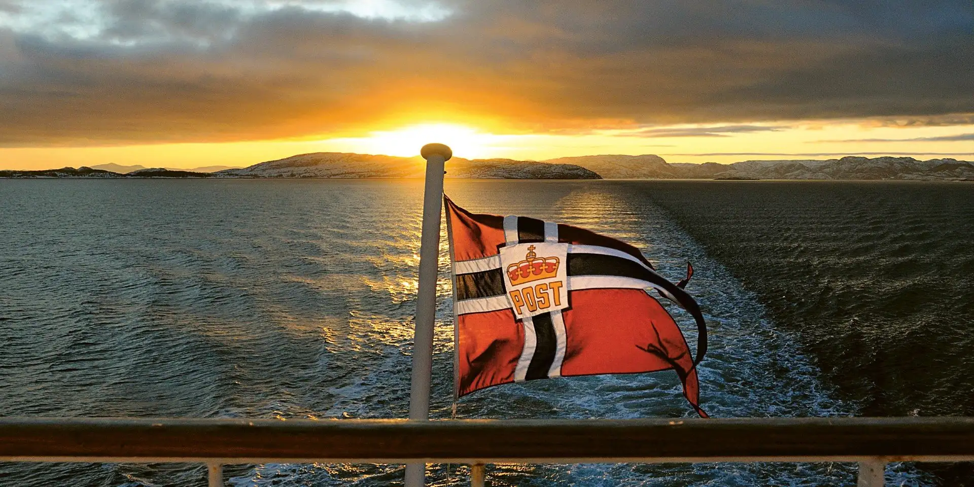 flagge_hurtigruten
