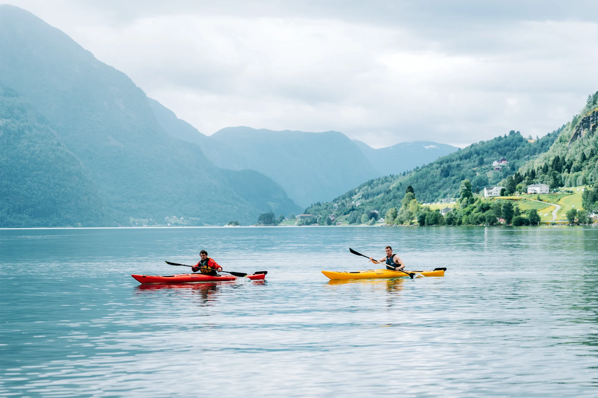 Kayaking-in-Sognefjord-IMG-0011-1920x1280