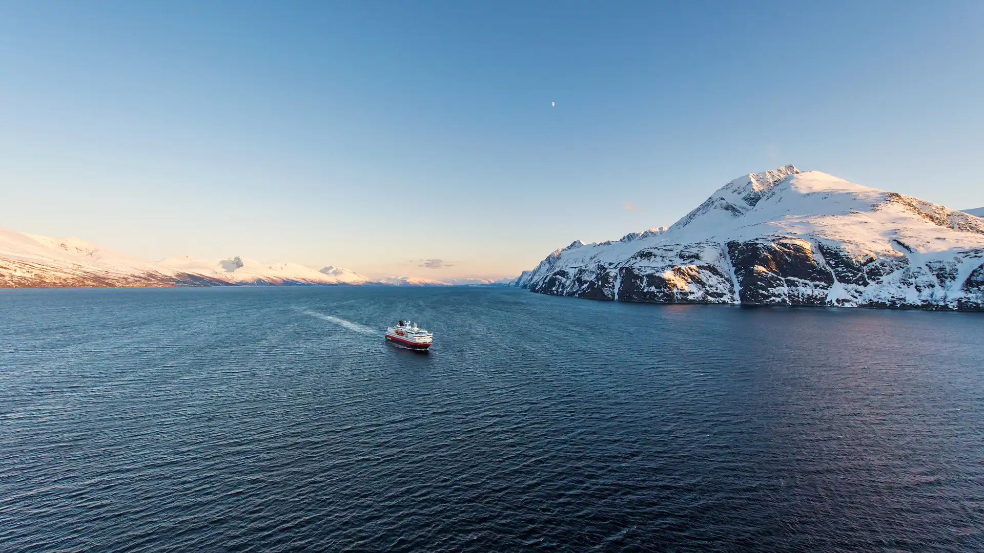 MS Polarlys sailing the Norwegian coast in winter