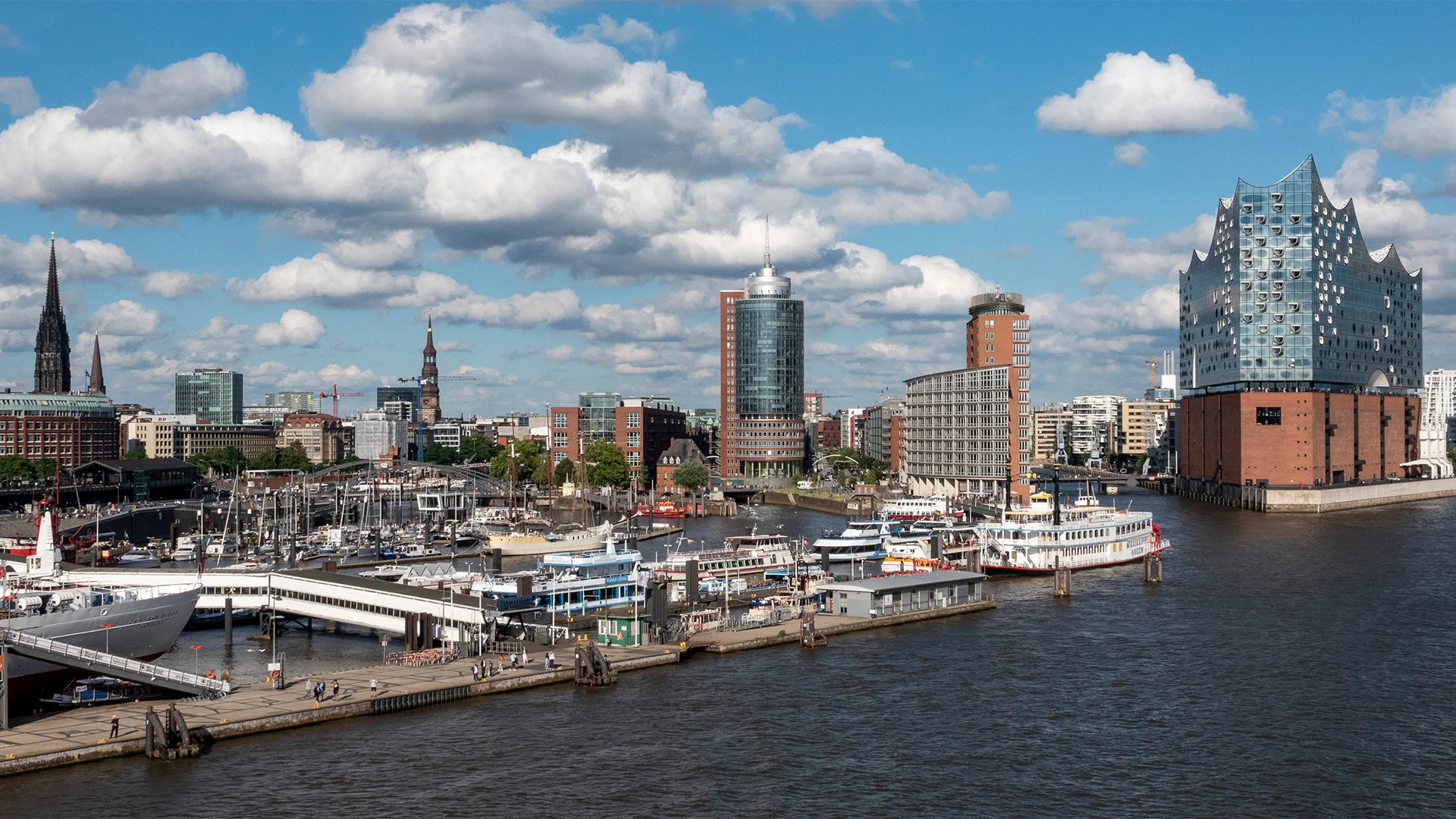 Hamburg Germany HGR 144136 Andrea Klaussner EDIT 1920x1080