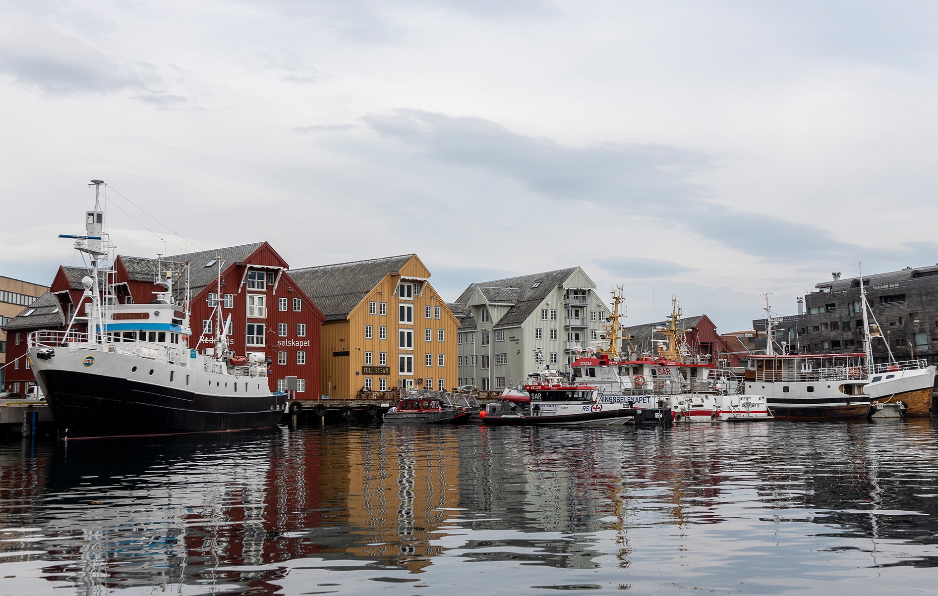 Tromso-Norway-HGR-140571-Genna-Roland