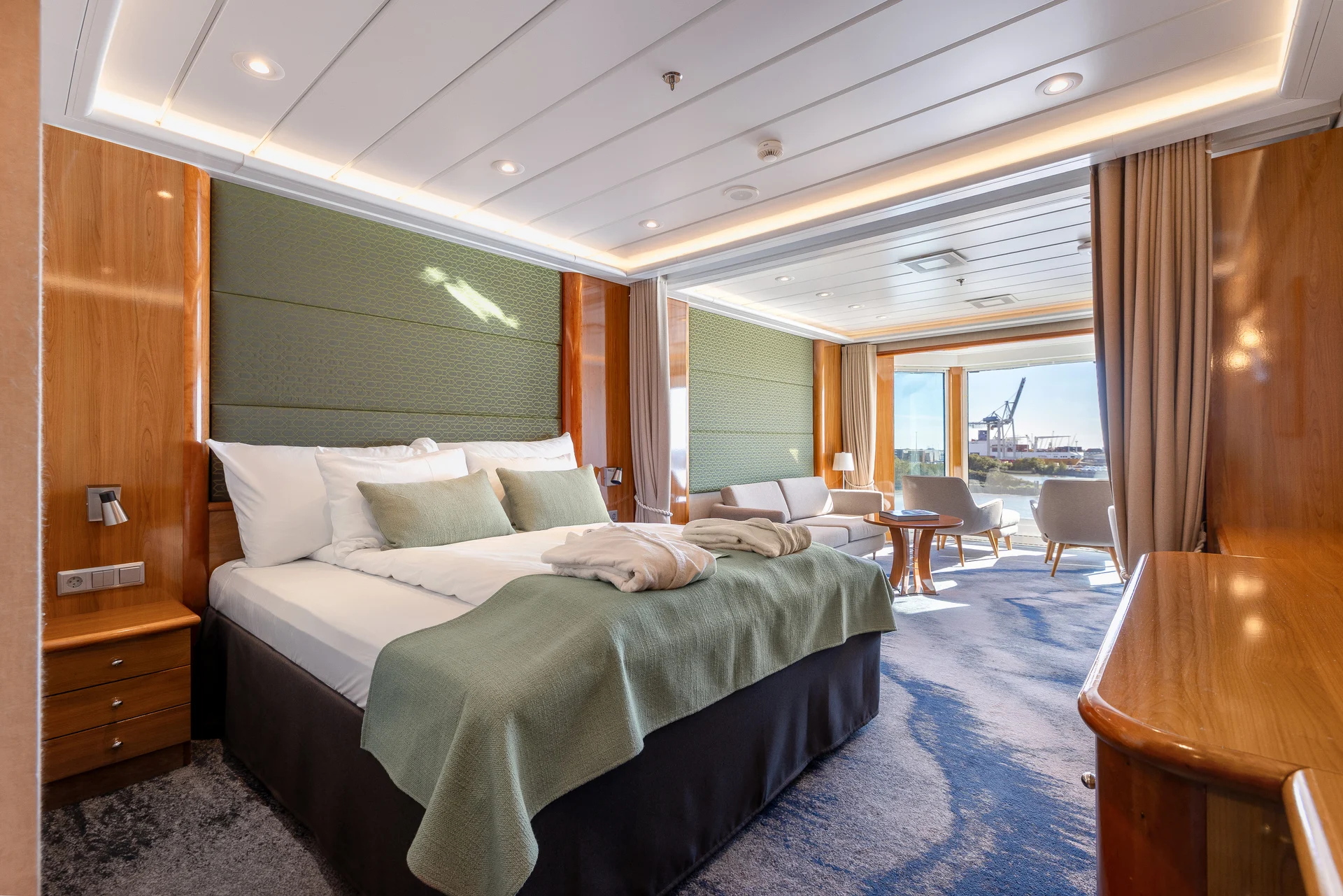 MS MS Expedition Suite MG_ Espen_Mills