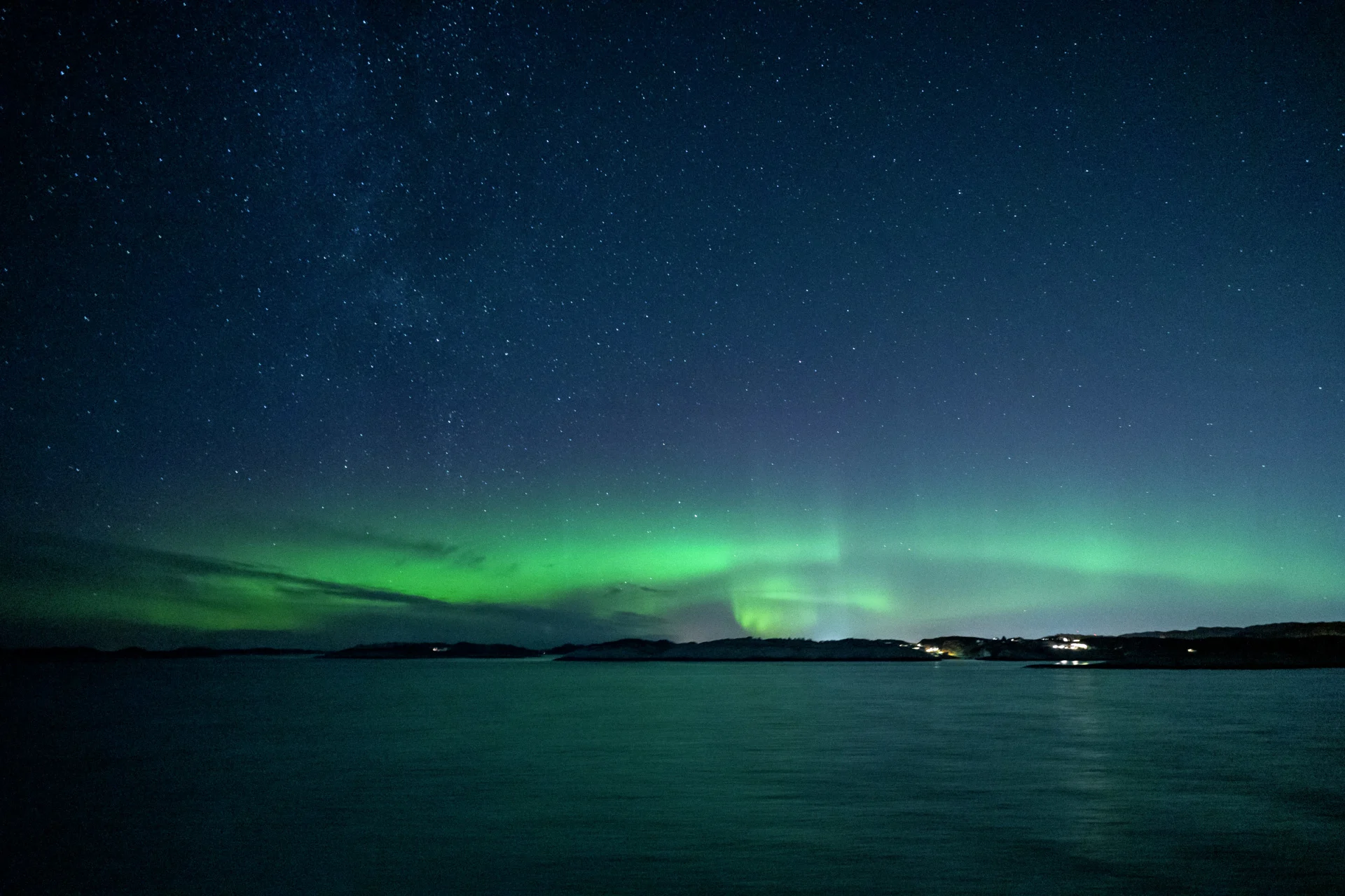 An aurora borealis arc over Norway