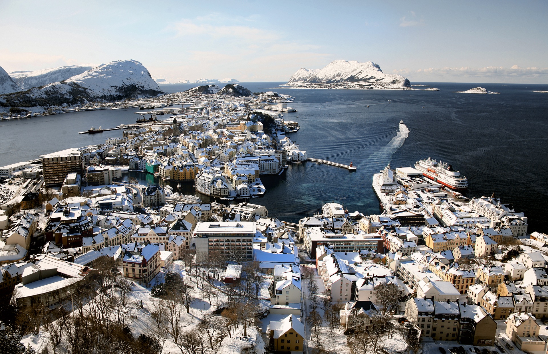 aksla-alesund-Norway-HGR-102276-Photo-Competition-1920