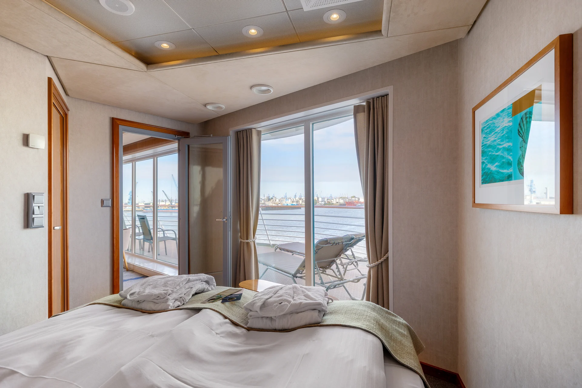 MS MS Expedition Suite MX_Espen Mills