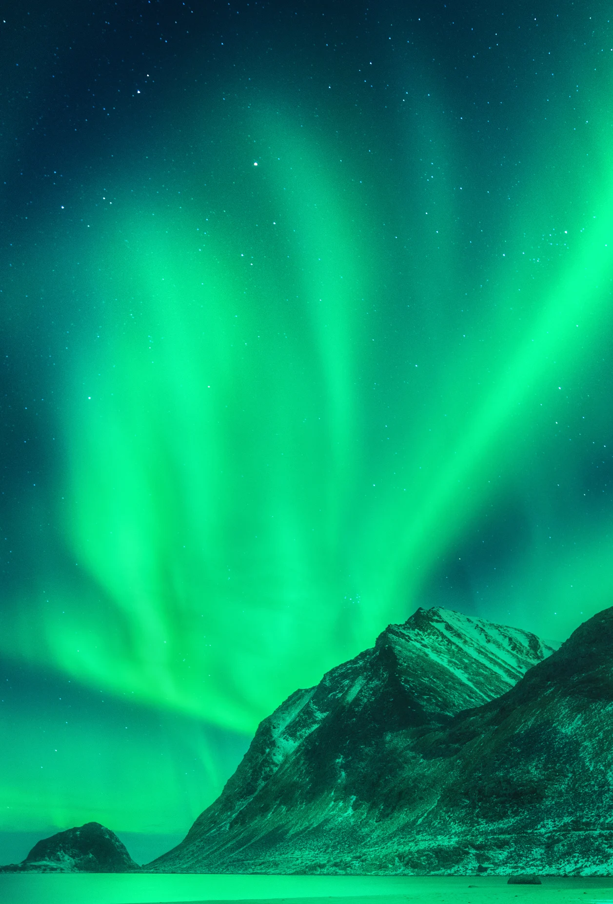 Northern Lights Norway HGR 143757 1920 Photo Getty Images-2