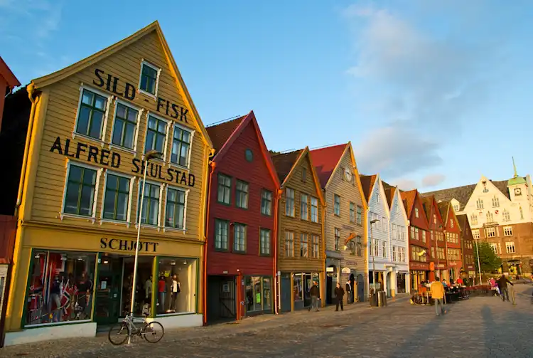 Discover Bergen: Ulriken Cable Car, Fantoft Stave Church & Historic ...
