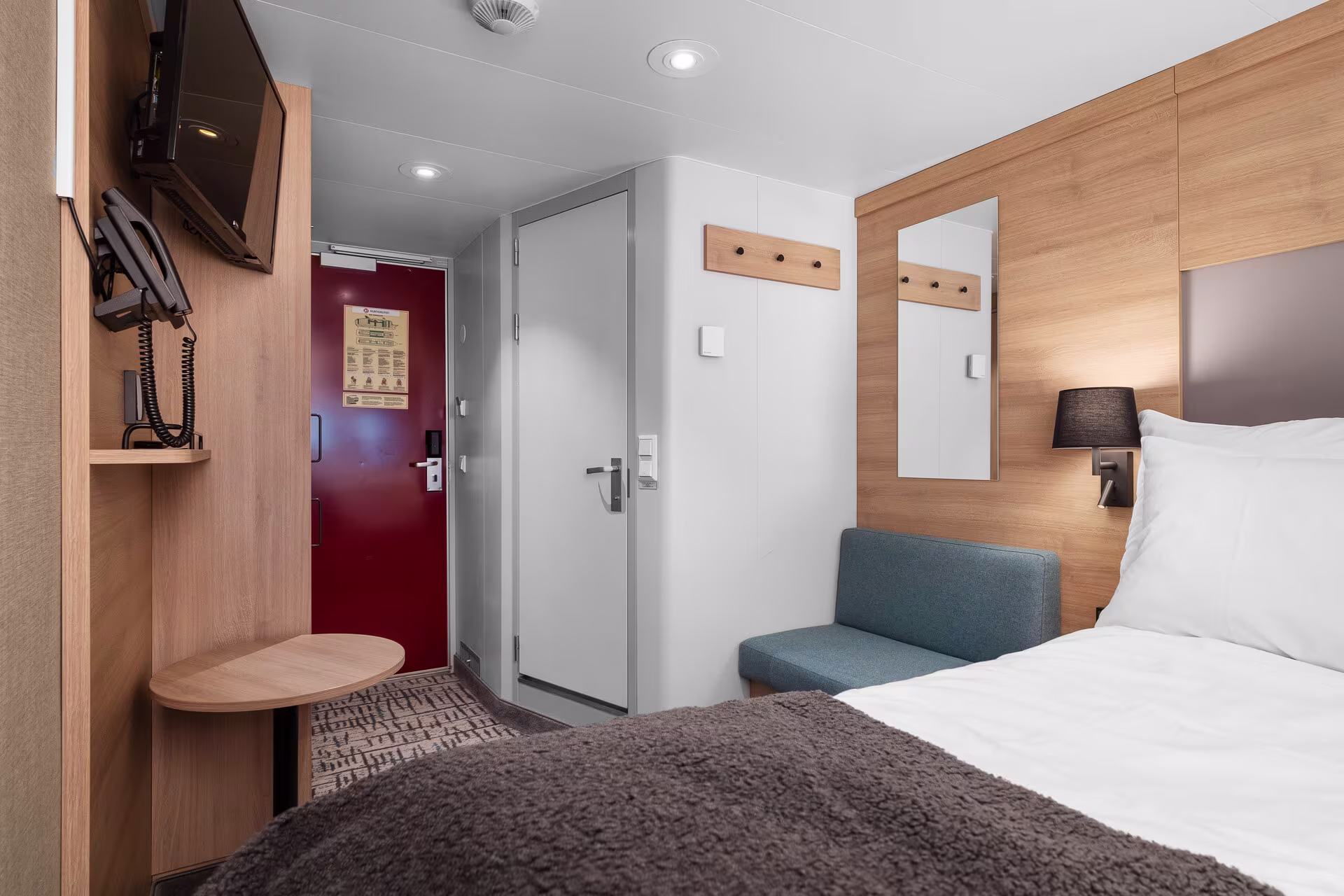 Polar Outside L2D Internal Room View