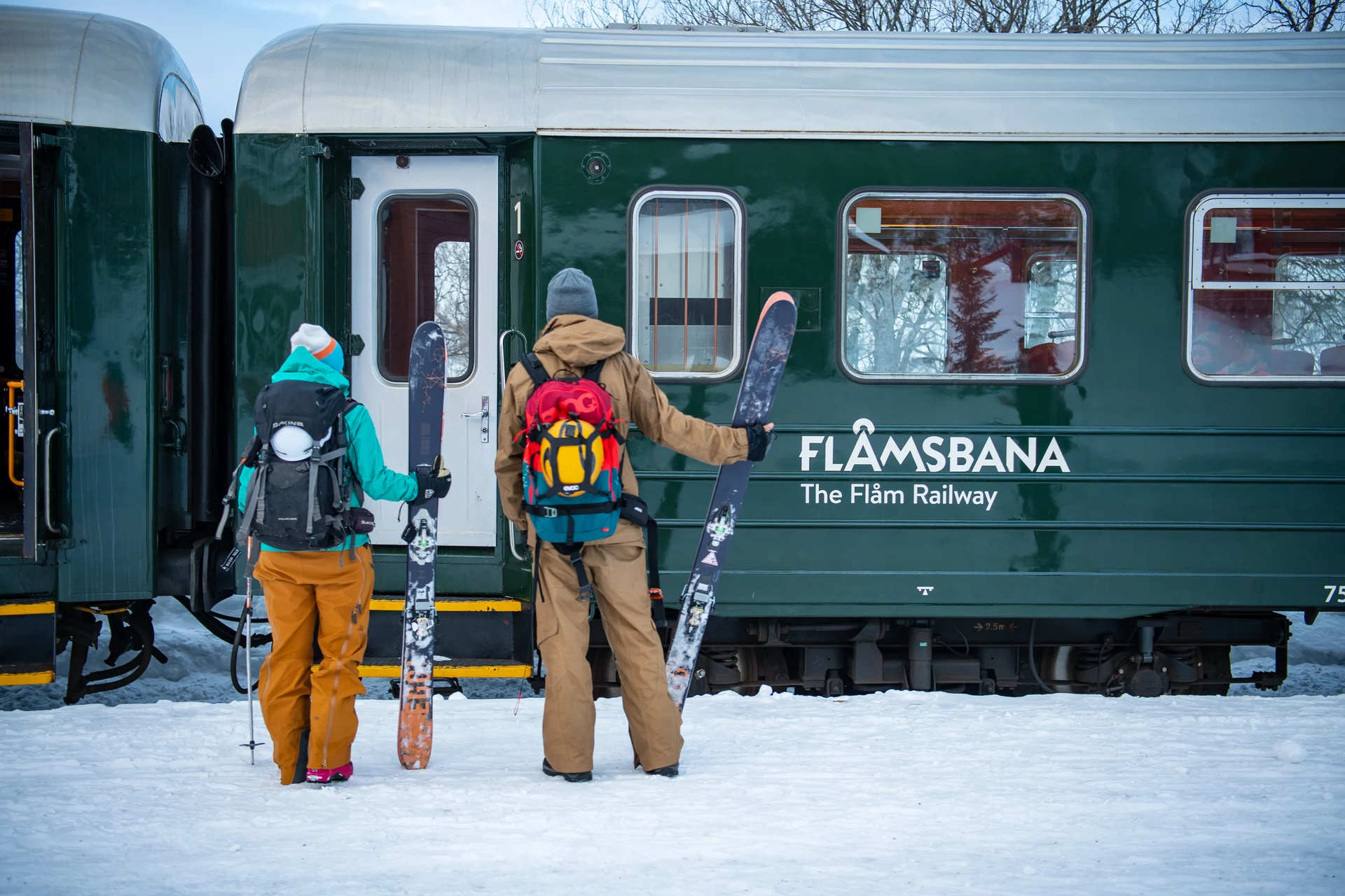 skiing-flam-railway-Vatnahalsen Sverre F. Hjørnevik-Fjellandsby