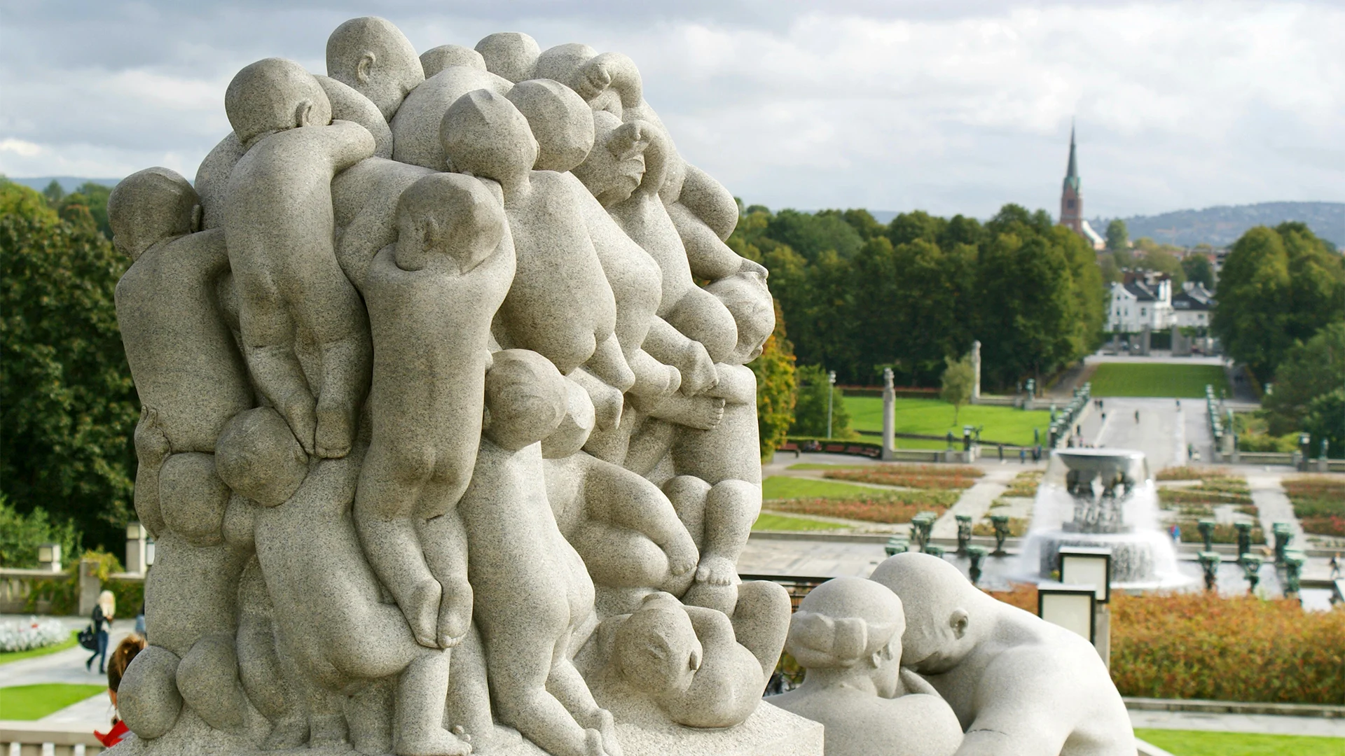 Vigeland-Oslo-ditte-yven-unsplash-edit-1920-1080