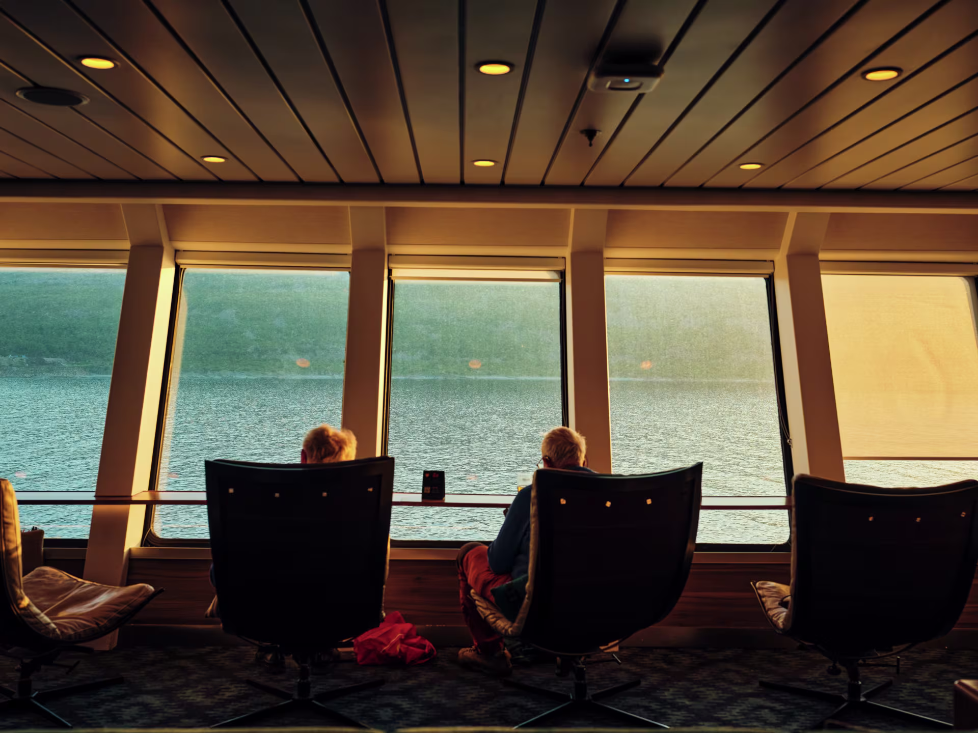 Cocktails i Explorer Bar og Lounge