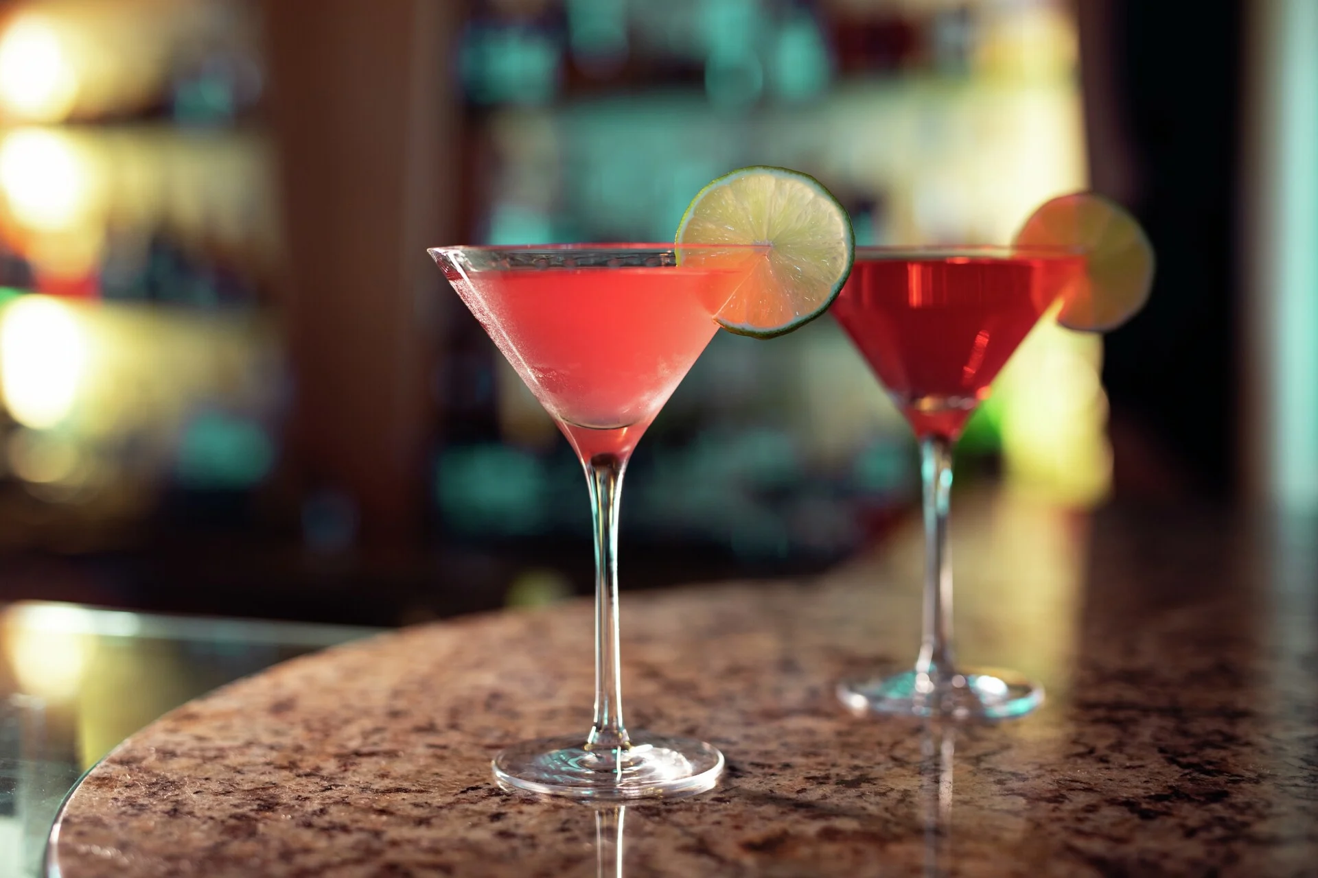 Cocktails at the Explorer Bar & Lounge