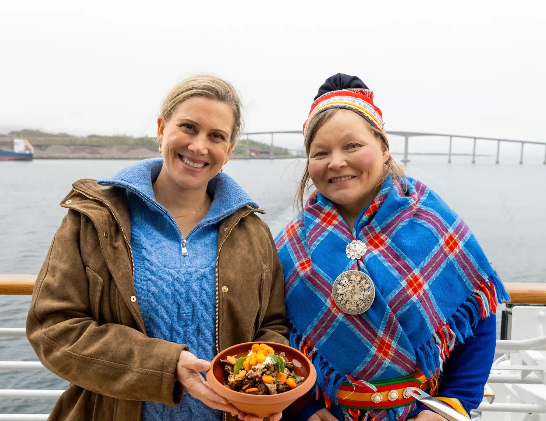 justine-schofield-everyday-gourmet-with-sami