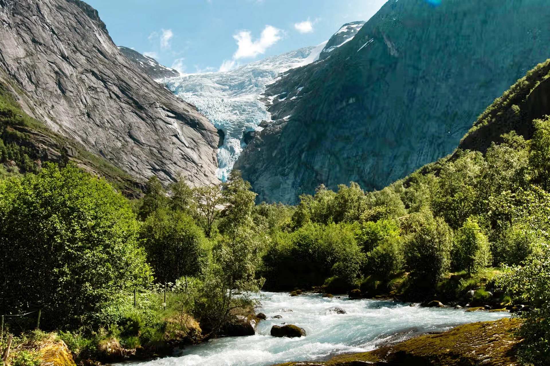 Briksdal-Glacier-Troll-Car-1-1920x1280