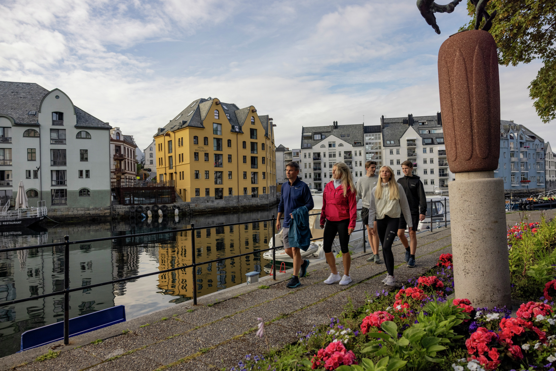 Ålesund On Foot | Excursion | Hurtigruten