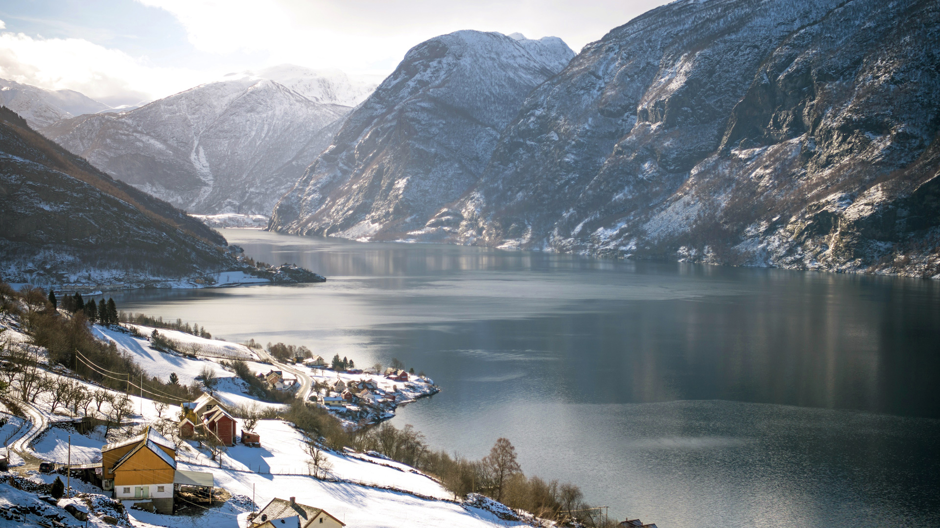 flam-naeroyfjorden-winter-norway-sverre-hornnevik