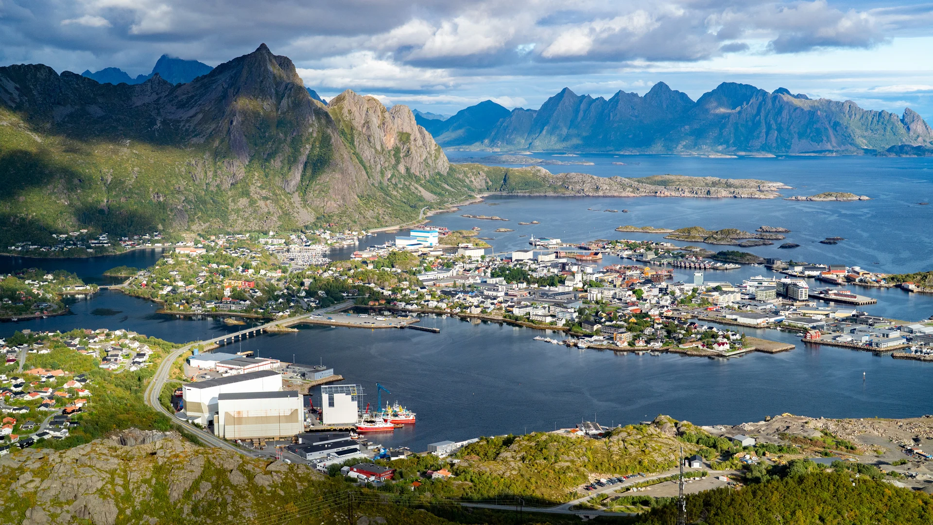 stokmarknes-and-svolvaer-26-1920x1080